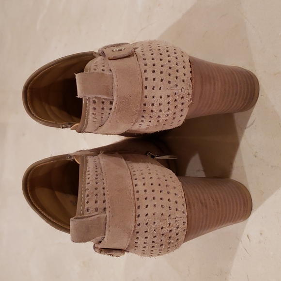 Like New Franco Sarto Grey/Taupe-Tan Suede Bootie - Picture 7 of 7